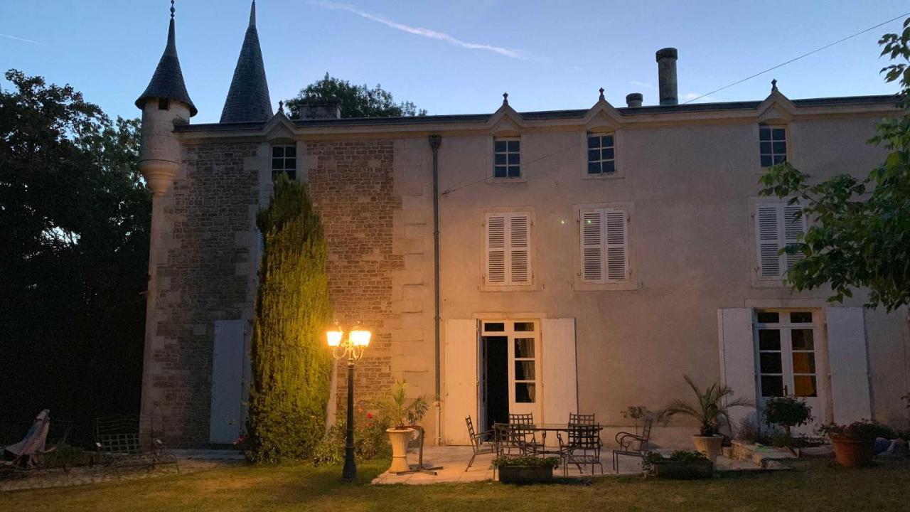 Mazette! Le Château Niort Exterior foto